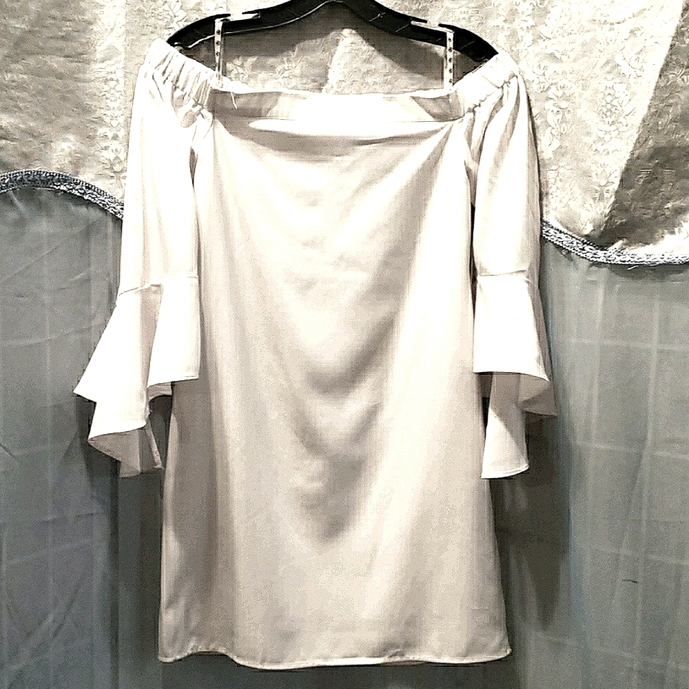 MISSGUIDED WHITE OFF-SHOULDER DRESS SZ 2
